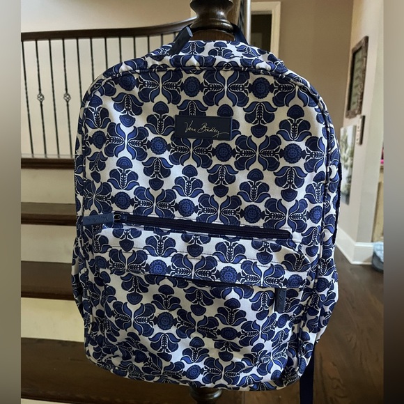 Vera Bradley Lightweight Large Backpack in Retired Cobalt Tile - Picture 1 of 8